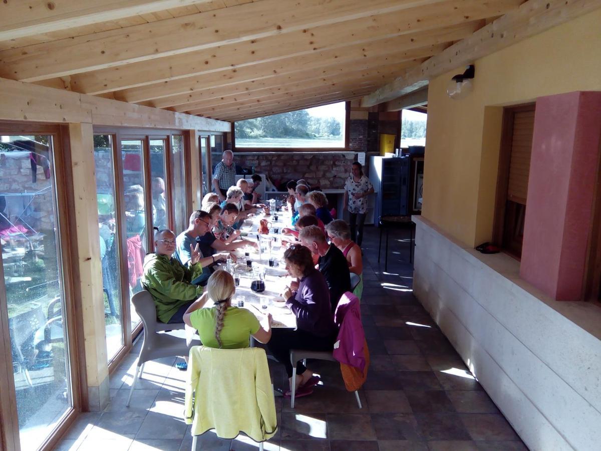 Hornillos Meeting Point Hornillos del Camino Exterior foto